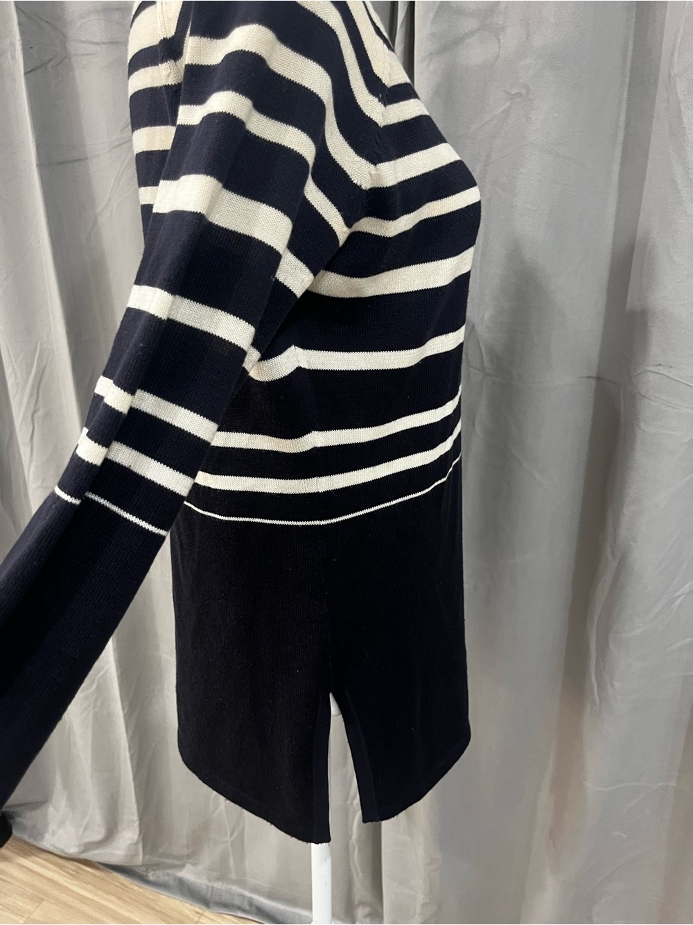 Hillard & Hanson Navy & Cream Striped V-Neck Knit Sweater - Picture 5 of 9